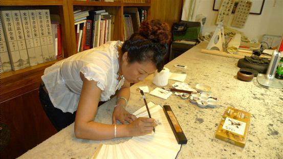 �������껭�����ϼŮʿ������Է���