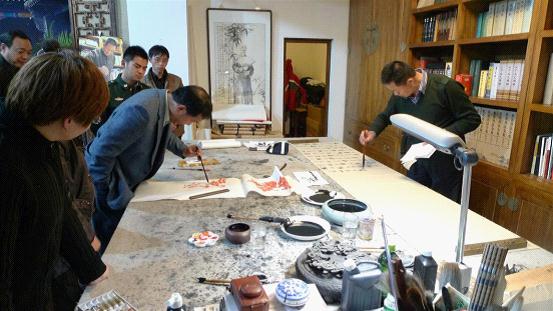 ��������ί��������ʦ��������Է��ݣ�ͬʱ�Ӻ�������